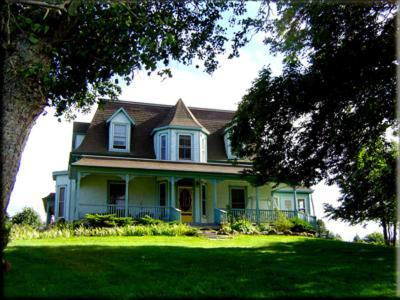 Points East Coastal Inn Saint Peters Bay 외부 사진