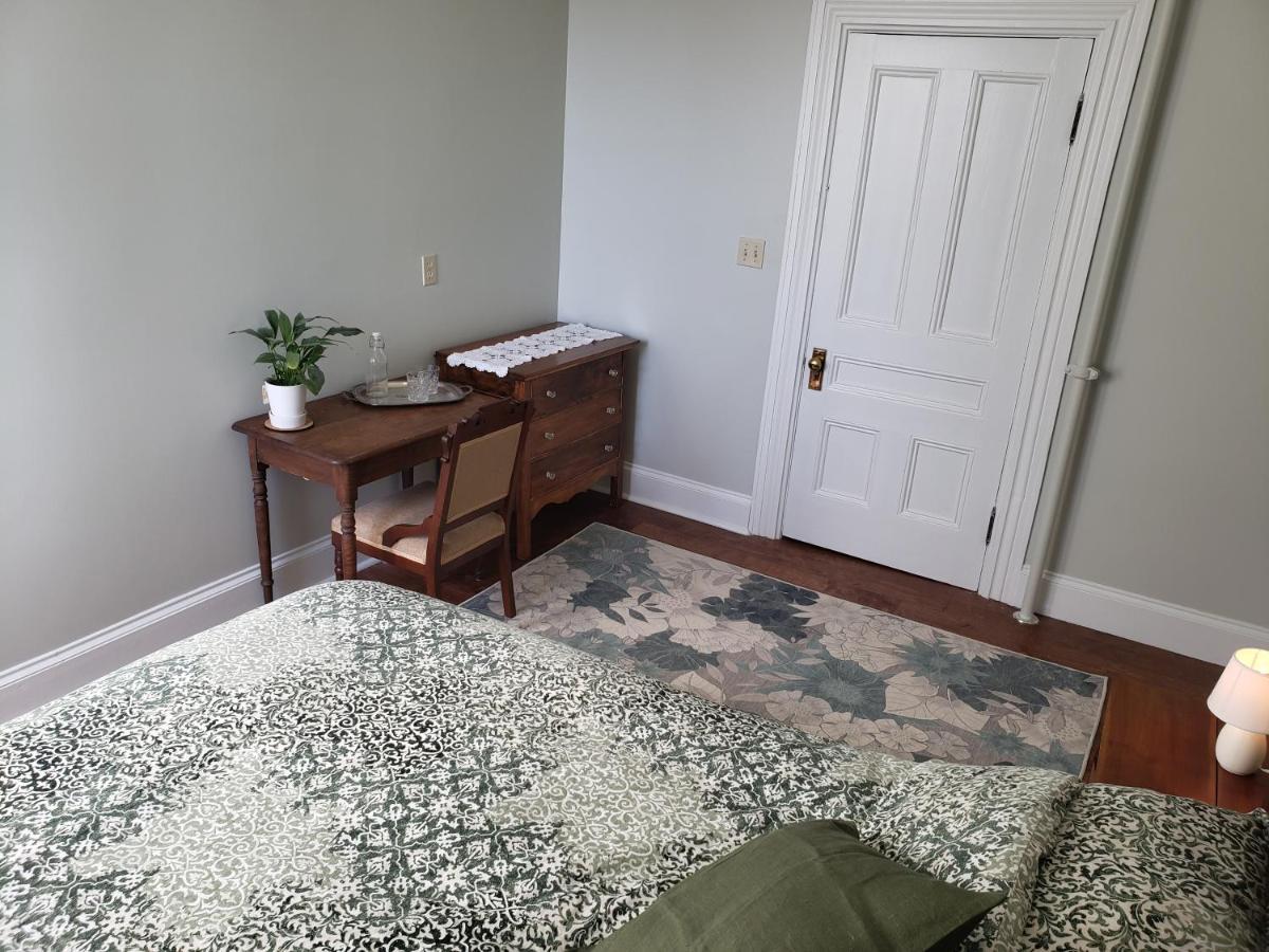 Points East Coastal Inn Saint Peters Bay 외부 사진